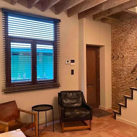 Appartamento Idyllische, Historische Woning Op Het Hippe Zuid Anversa